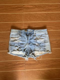(Category: ) located in . Submitted by deeclutteredcloset (Listing ID 1301929543, Image 1). Description: .