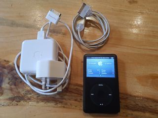 Apple iPod Classic 80GB Firewire iPod 6th Gen like Sony Walkman MP3