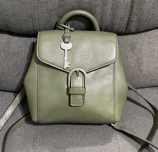 Auth Fossil Olive Green Leather Backpack