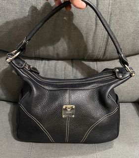 Auth MCM Vintage Black Pebbled Leather Small Shoulder Bag