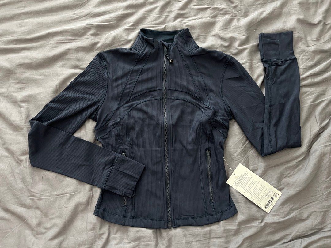 BNWT Lululemon Define Cropped Jacket Ribbed Nulu Size 6 True Navy Women s Fashion Activewear on Carousell