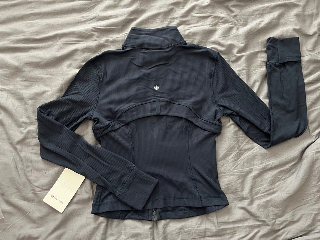 BNWT Lululemon Define Cropped Jacket Ribbed Nulu Size 6 True Navy Women s Fashion Activewear on Carousell