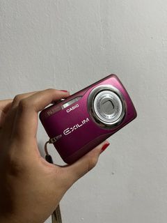 Casio Exilim Ex-Z550 Digital Camera