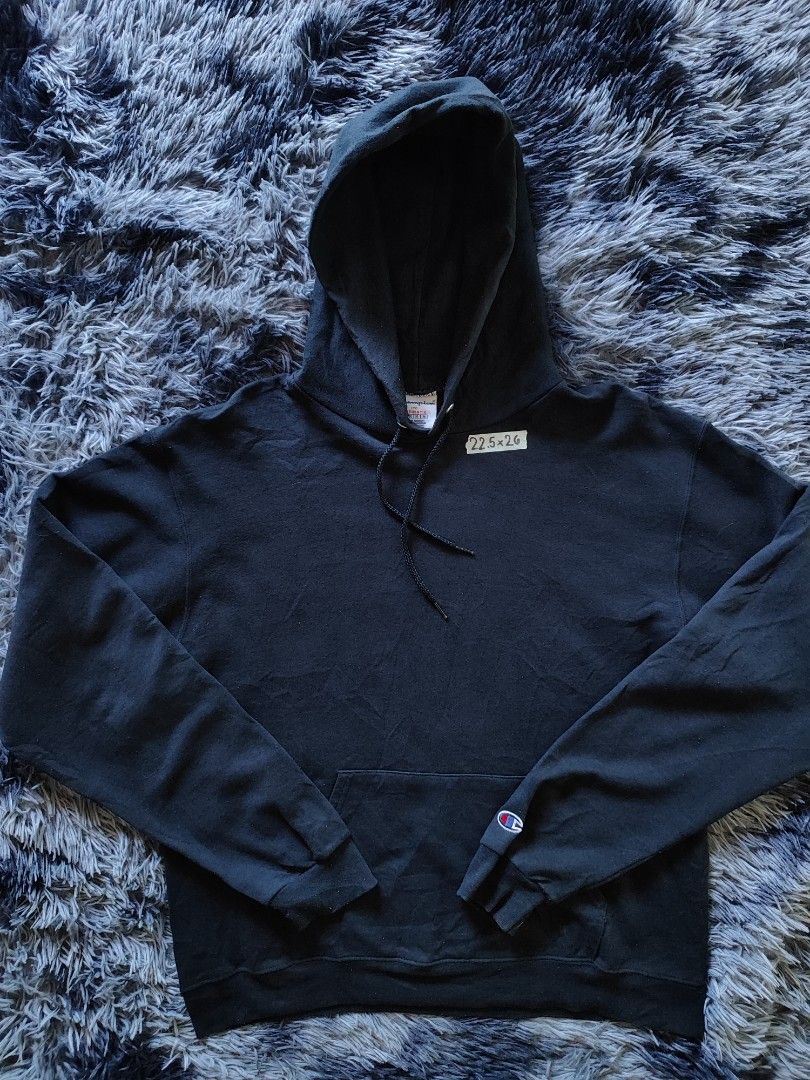 Champion Black hoodie basic logo Medium Men s Fashion Coats Jackets and Outerwear on Carousell