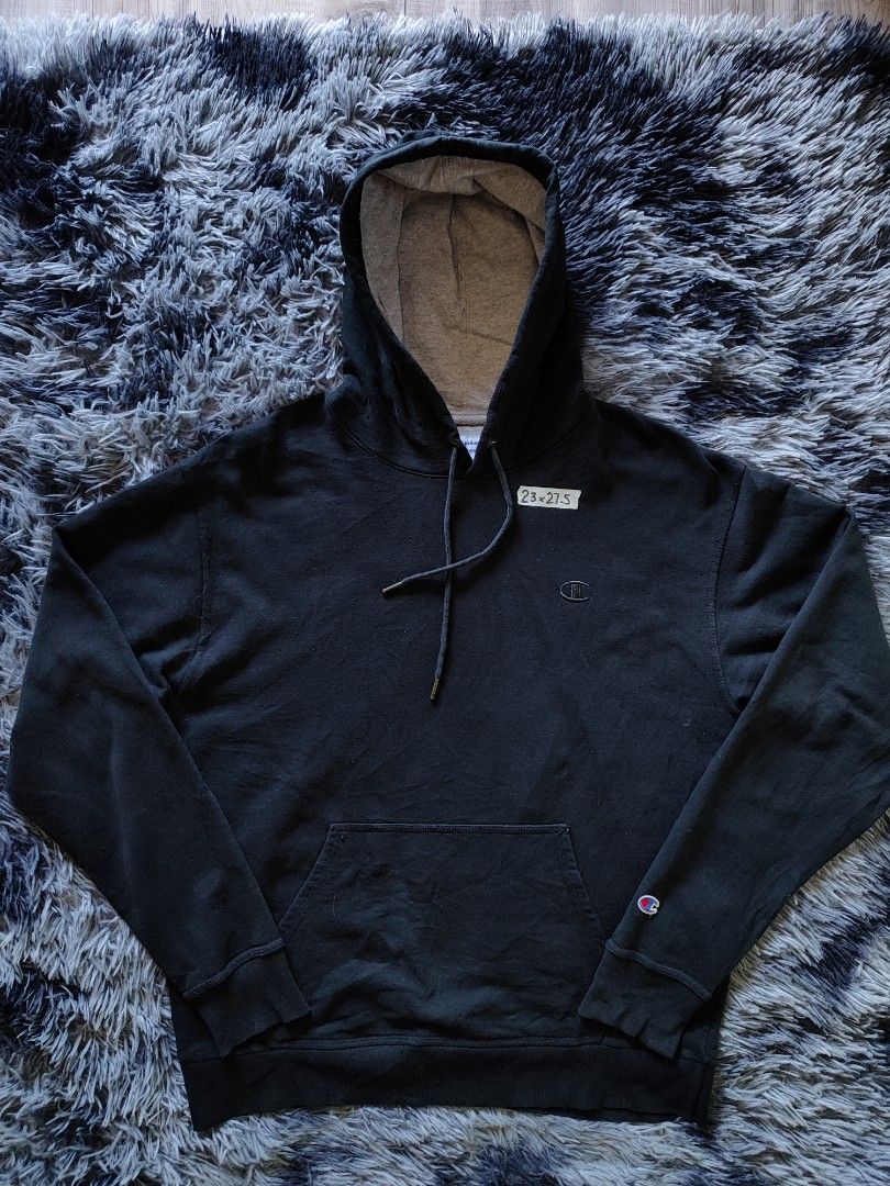 Champion plain black hoodie large Men s Fashion Coats Jackets and Outerwear on Carousell