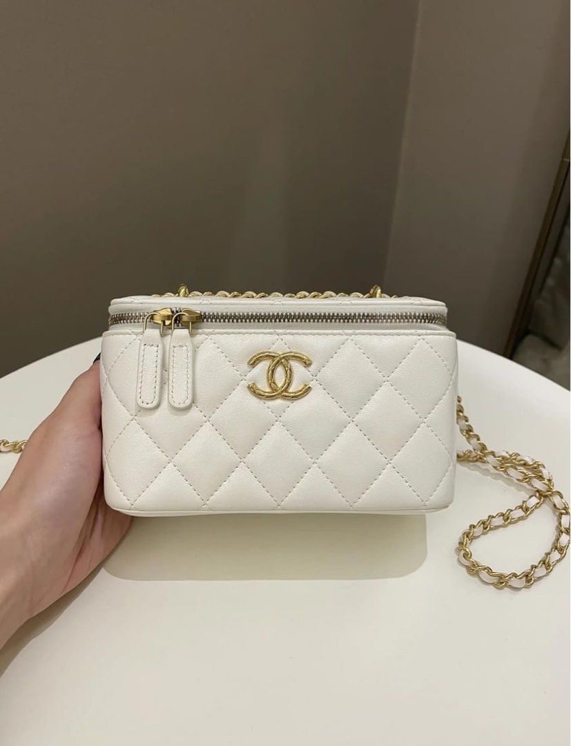 Chanel Vanity Bag (Different Designs) (Category: Luxury Bags & Wallets) located in Manila. Submitted by cldluxefinds (Listing ID 1302000645, Image 1). Description: Chanel White / Pink / Black Caviar Chain Vanity Bag Price: Php 170,000 Here are the other designs of the vanity bag 100% original No issues One size Good for cosmetics and jewelry storage Pre-order COD / Bank Deposit / Layaway We accept item requests 📦.