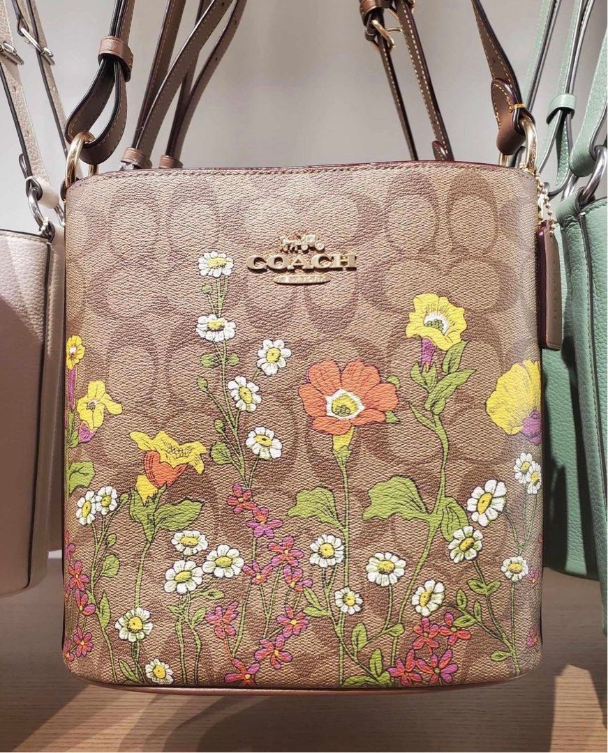Coach sling bag floral 2025