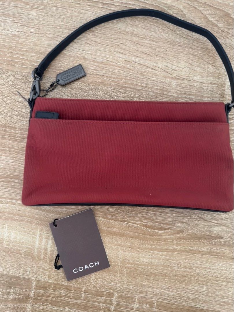 Coach Mercer Demi Handbag (Category: Purses & Pouches) located in Cabuyao City. Submitted by HelloSunshineDeclutters (Listing ID 1302039534, Image 1). Description: Coach Mercer Demi Zip Handbag Vintage (1999) In pristine condition except for the slight discoloration at the back The gunmetal colored hangtag has a few tarnishing as well due to storage. Please see photos to appreciate Mop: BDO, BPI, Gcash Lalamove or LbC.