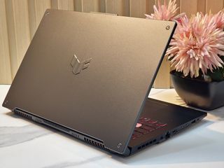 COD COP Gaming Laptop Asus Tuf A17 FA07RR-HX005W AMD Ryzen 7 6800H 16GB RAM 512GB SSD RTX 3070 FHD 144Hz Adapative Sync 💻2ndhand Slightly Use, Gaming Laptop