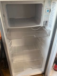 Condura refrigerator