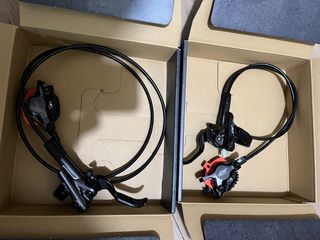 （分類：）位於 。 由 chelo_jose 提交（商品編號 1301913559，圖片 1）。簡介： 。