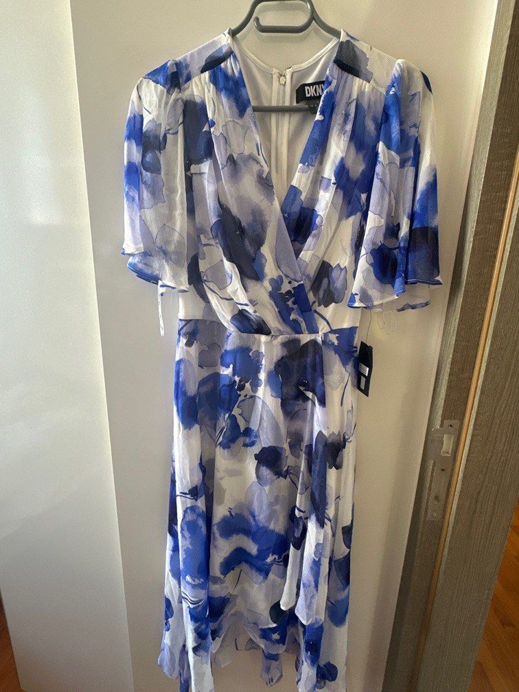 DKNY White / Blue Floral Dress, Women's Fashion, Dresses & Sets, Dresses on  Carousell