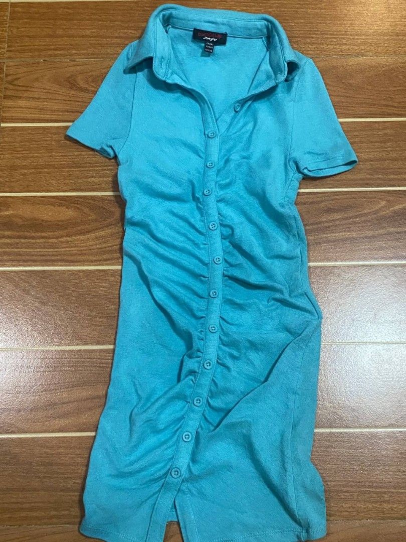 Dont call me jennifer ruched mini fitted dress (Category: Dresses) located in Ozamiz City. Submitted by deeclutteredcloset (Listing ID 1301932113, Image 1). Description: Soooo smexy to wear! material is really thick and it accentuates the curves bc of the ruching. fits xxs-xs.