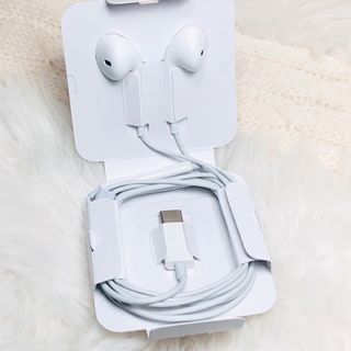EARPHONES FOR IPHONE 15 TO 15 PRO MAX