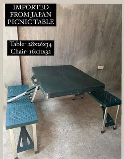 FOLDABLE PICNIC TABLE w/ CHAIR