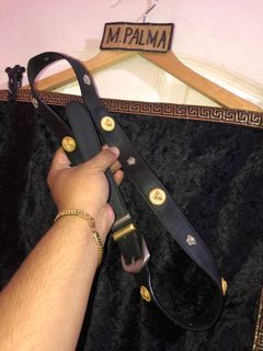Gianni versace belt 44 inches fit 32 to 38 authentic
