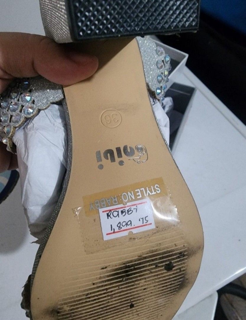 Gibi sandals (Category: Heels) located in Manila. Submitted by Ro_stuff (Listing ID 1301973502, Image 2). Description: orig price 1,899 used once only size 6 with box.