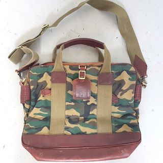 (Category: ) located in . Submitted by warehouseno5 (Listing ID 1301944629, Image 1). Description: .