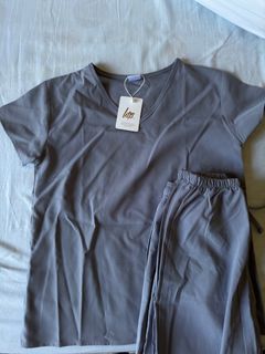 (Category: ) located in . Submitted by crake.preloved (Listing ID 1301896304, Image 1). Description: .