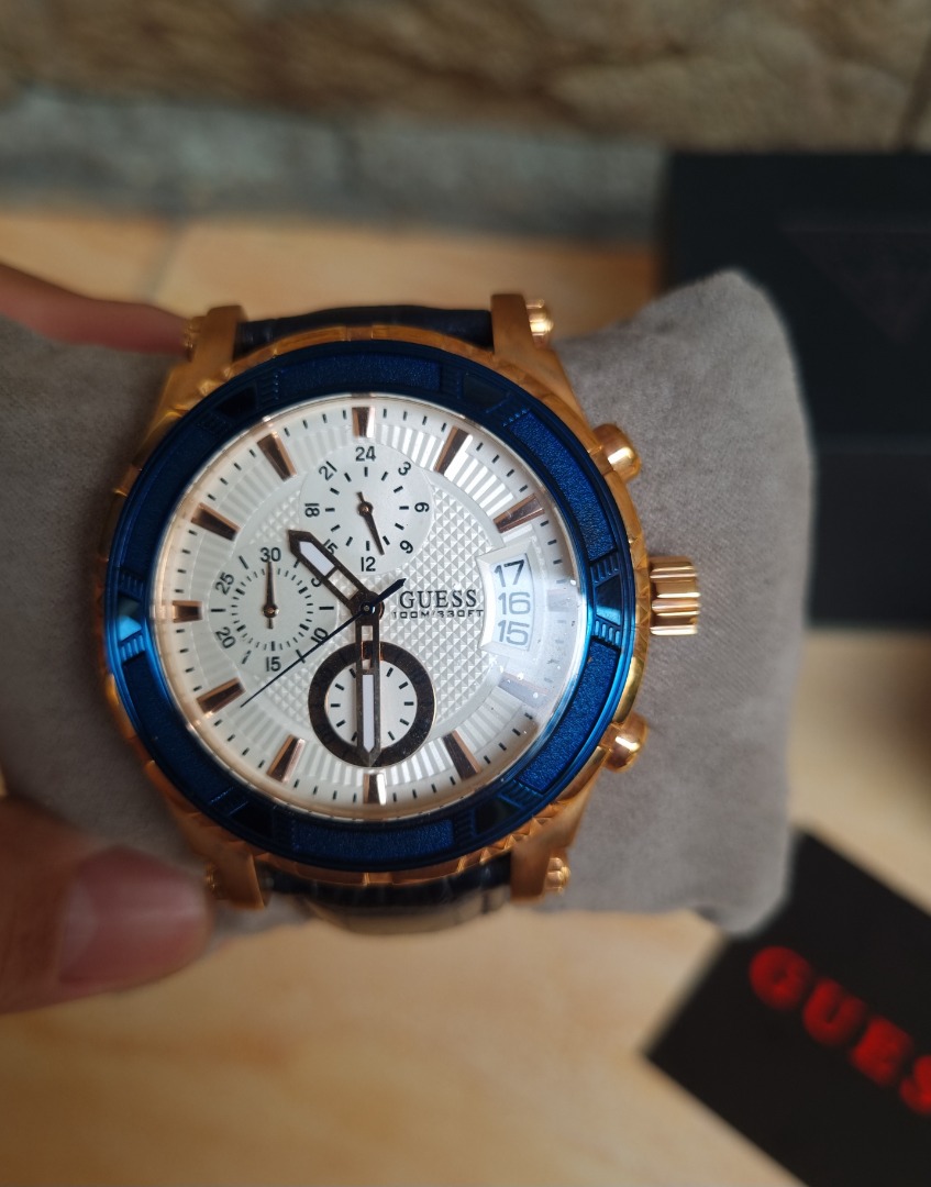 Guess w0673g6 online