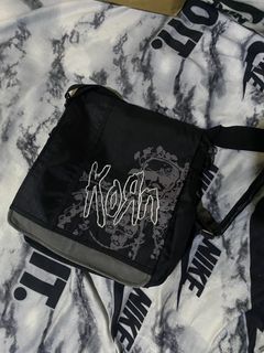 Korn shoulder bag