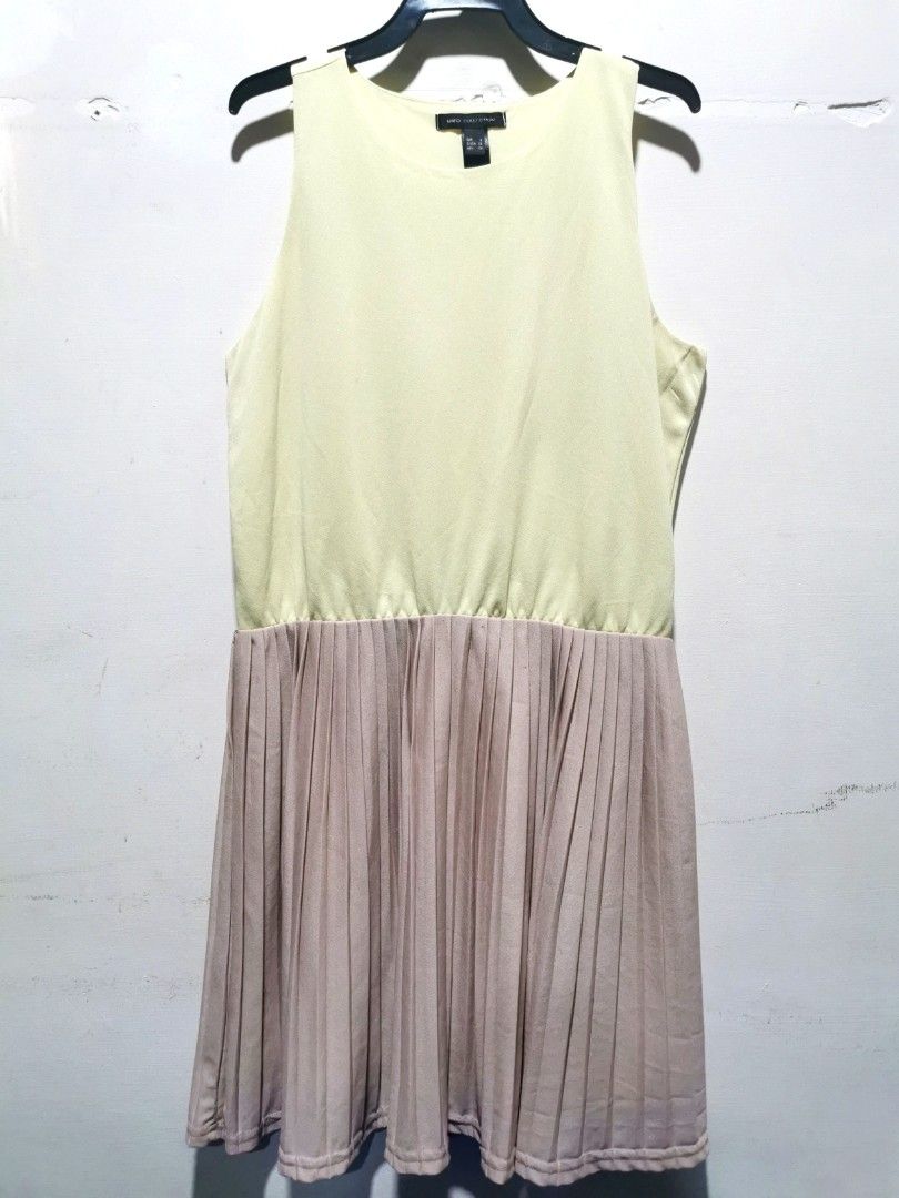 Mango Two Tone Pleated Dress Yellow Pink Women s Fashion Dresses Sets Dresses on Carousell
