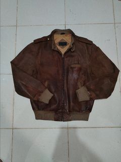MEMBERS ONLY LEATHER JACKET