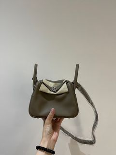 （分類：）位於 。 由 shopabaggers 提交（商品編號 1301962112，圖片 1）。簡介： 。