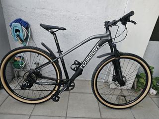 Mountain bike for recreation or service vehicle (for sale) preferably QC area