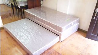 NEW Never been used Full Pull-out bed mattress Dewfoam