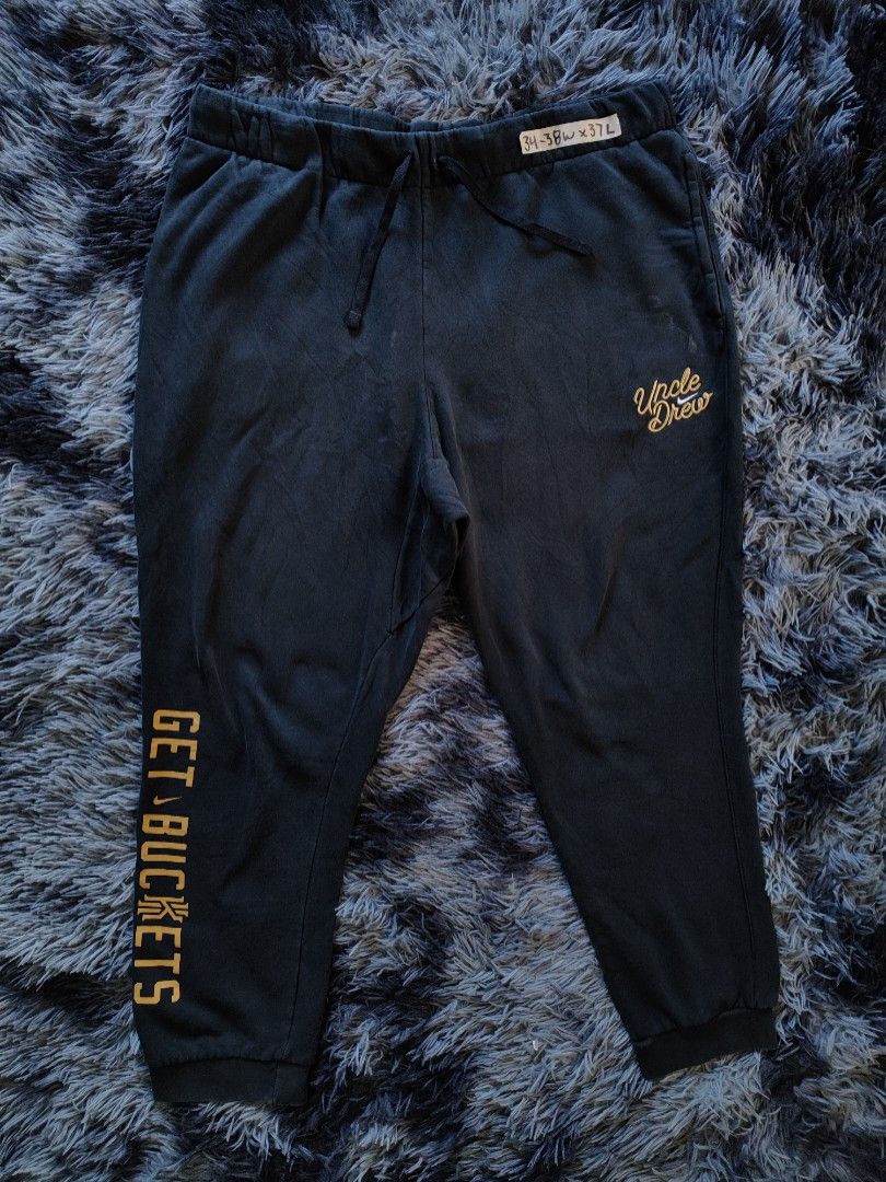 Nike Joggers blacks Uncle Drew XL Men s Fashion Bottoms Joggers on Carousell
