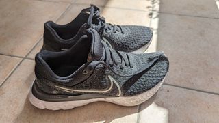 Nike React Flyknit Black Running Shoes