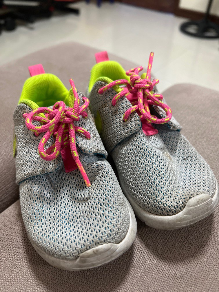 Nike Roshe Kids Sneakers Shoes Babies Kids Babies Kids Fashion on Carousell