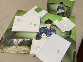 Official Hua Chenyu Music Album CD + Poster 华晨宇专辑 卡西莫多的礼物 CD