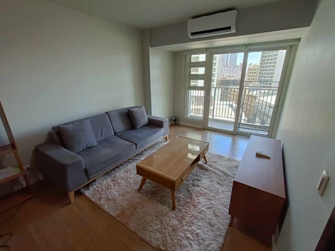 One bedroom in Kroma Towers Makati Dela Rosa St., Property, Rentals