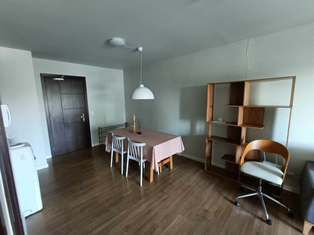 One bedroom in Kroma Towers Makati Dela Rosa St., Property, Rentals