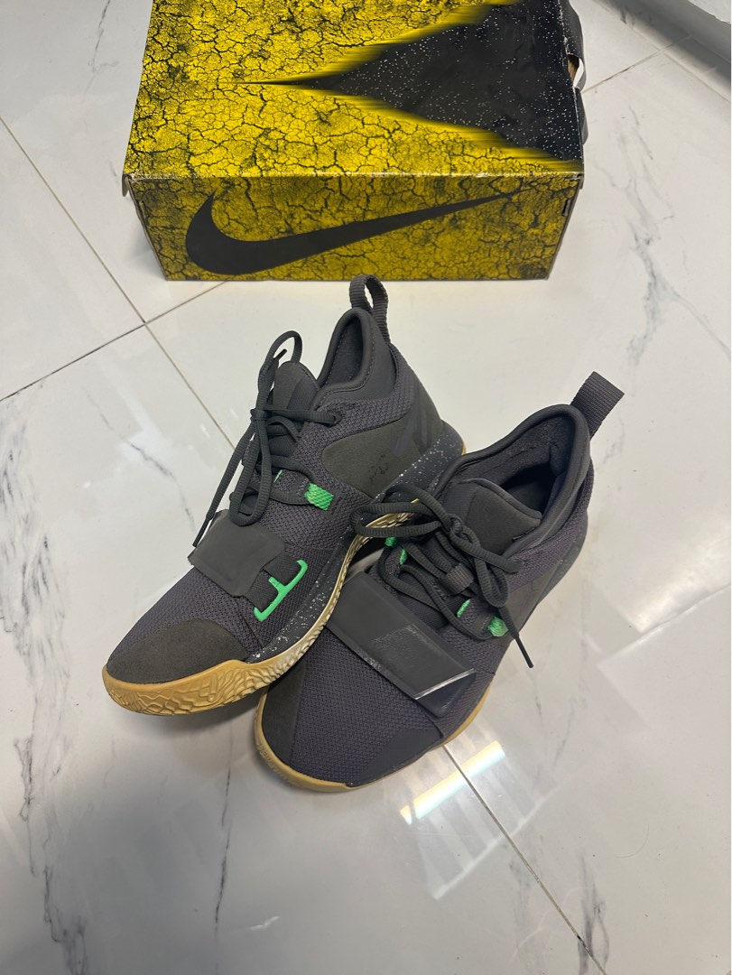 PAUL GEORGE 2.5 EP Men s Fashion Footwear Sneakers on Carousell