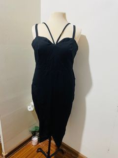 Plus Size Torrid Slit Dress sleeveless black