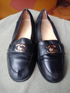 Preloved shoes