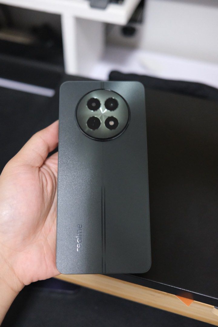 Realme 12 5G (Category: Realme) located in Manila. Submitted by nix1203 (Listing ID 1302021260, Image 1). Description: For sale Brand New Realme 125G Woodland Green Complete with Box.