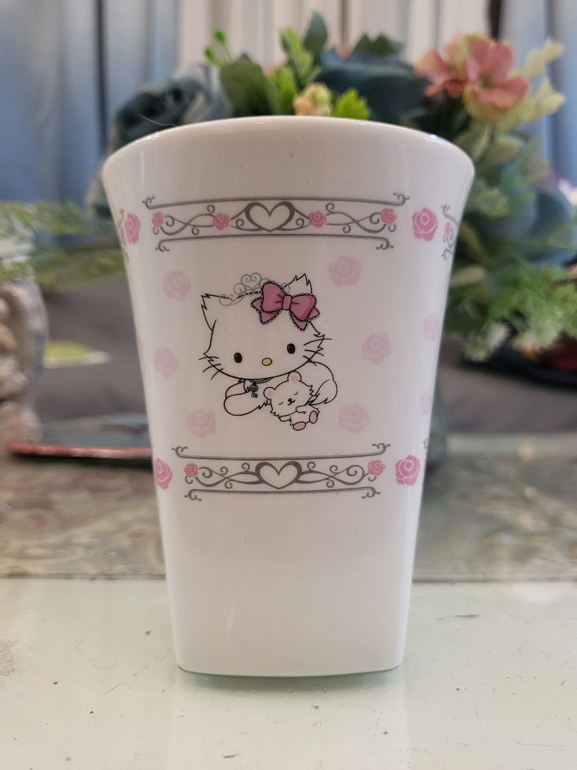 Sanrio Charmmy Kitty Ceramic Cup (Category: Coffee & Tea Tableware) located in San Fernando. Submitted by jpmarketplace2023 (Listing ID 1301963760, Image 3). Description: 💚 All items are authentic from Japan. 💛 MOP: GCash (❌️ GCash Protect) 🩵 MOD: LBC only (❌️ S. Checkout, COD, COP) 💙 Meet-up: Vista Mall, San Fernando, Pampanga 💜 All items are on-hand. 🧡 First to pay gets the item first. ❤️ Breakable items are packed with care and caution. 