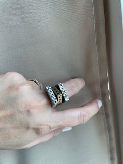 Set of 3 Brass rings in gold and silver tone