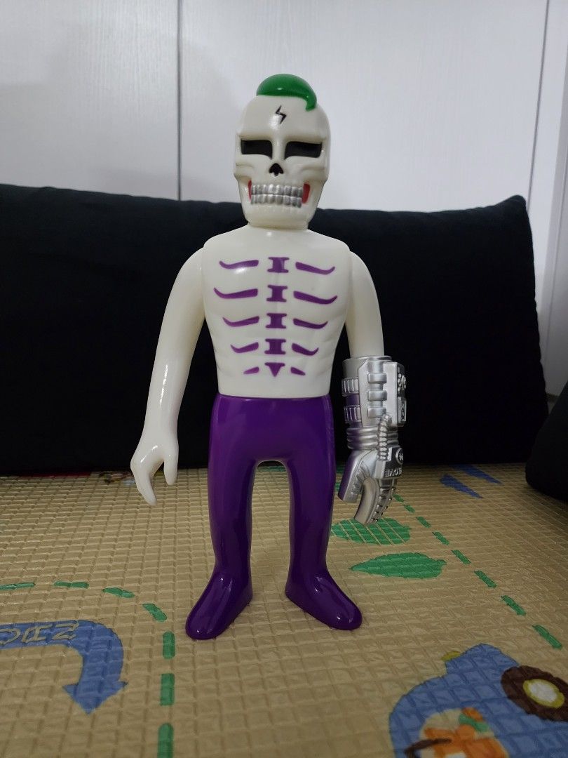 PUNKDRUNKERS SKULLTOYS GUY2 ガイツ 蓄光 グローブ付 PUNKDRUNKERS SKULLTOYS GUY2 ガイツ 蓄光 グローブ付