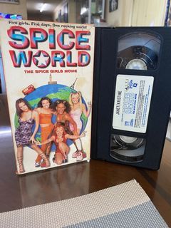 SPICE WORLD THE SPICE GIRLS MOVIE PACKED WITH GIRL POWER 93 Minutes VHS 1998 - VINTAGE USED PRELOVED