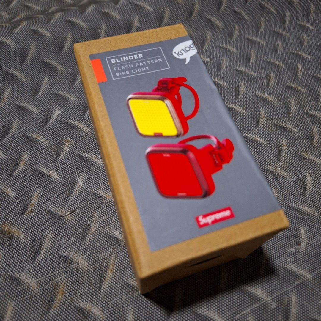 売*い様 supreme knog 自転車ライト Supreme Knog Blinder Bicycle Lights (Set of 2) (FW21) - $88