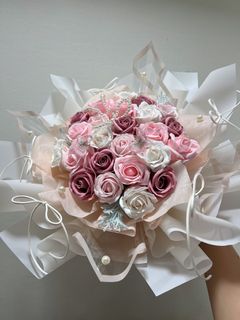 (Category: ) located in . Submitted by lyraflorist (Listing ID 1301885916, Image 1). Description: .