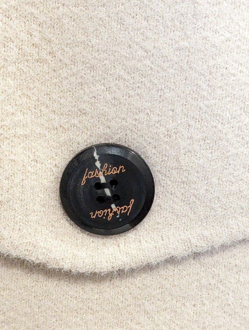 Taiwan wool trench coat (Category: Coats, Jackets and Outerwear) located in Quezon City. Submitted by vert1cal (Listing ID 1301896984, Image 3). Description: Wool trench coat bought in Taiwan. Fits small to medium size Used once..