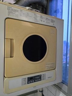 （分類：）位於 。 由 beasmileguy2021 提交（商品編號 1301969918，圖片 1）。簡介： 。