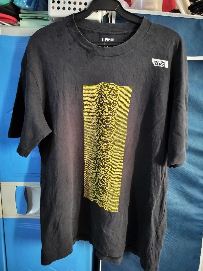 uniqlo x joy division peter saville (Category: Tshirts & Polo Shirts ) located in Manila. Submitted by arbsss (Listing ID 1302040491, Image 1). Description: great condition, no issues 21x28 color rate 9.5.