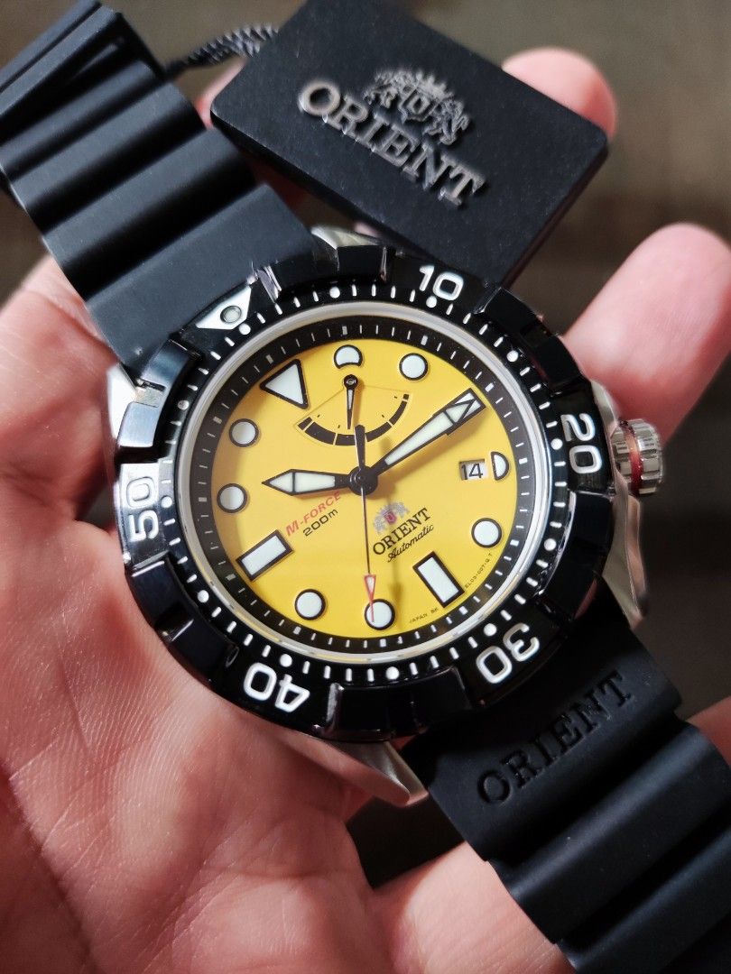 Very rare Orient M Force yellow SEL03005Y power reserve